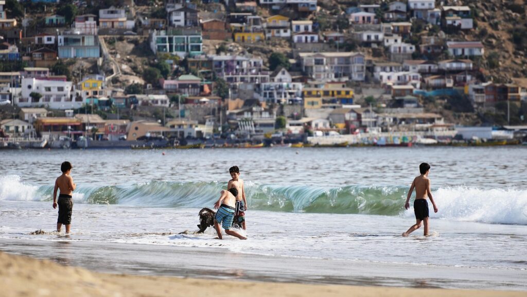beach, sea, people, playing, game, children, city beach, water, fun, nature, chile